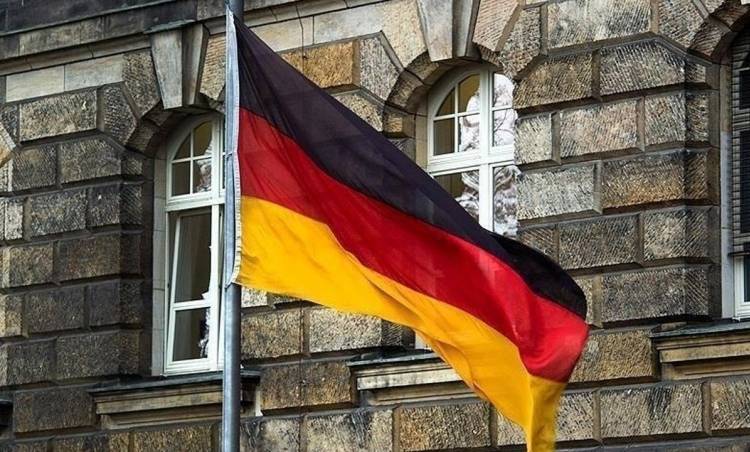Almanya'da Öcalan kararı! Fotoğrafı ve paçavrası yasaklandı