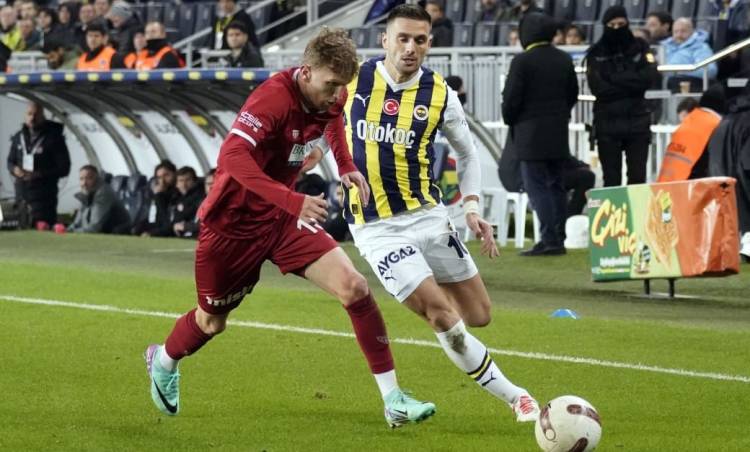 Haftanın kapanış maçında Sivasspor ile Fenerbahçe 36. randevuda