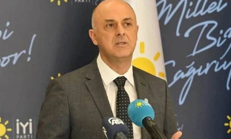 İYİ Parti İzmir Milletvekili ve İzmir Büyükşehir Belediye Başkan adayı olan Ümit Özlale, partiden istifa kararı aldı.