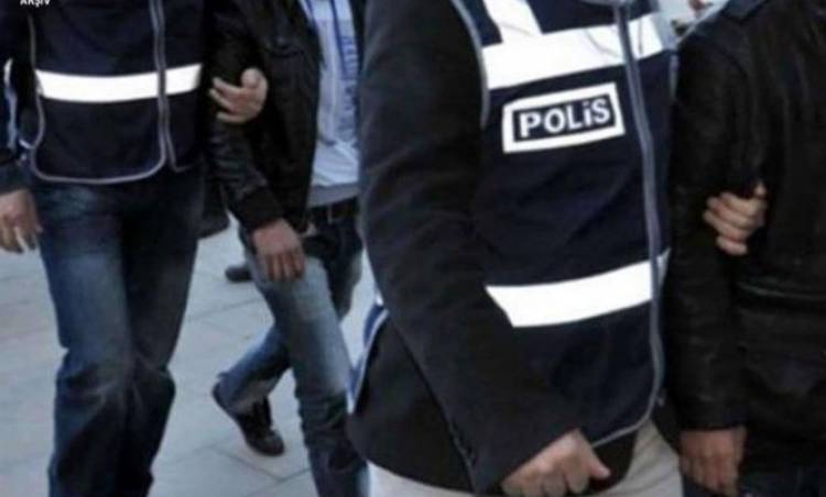 İzmir merkezli 7 ilde FETÖ operasyonu: 12 gözaltı kararı