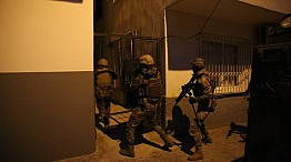 Mersin'de IŞİD operasyonu: 8 gözaltı kararı