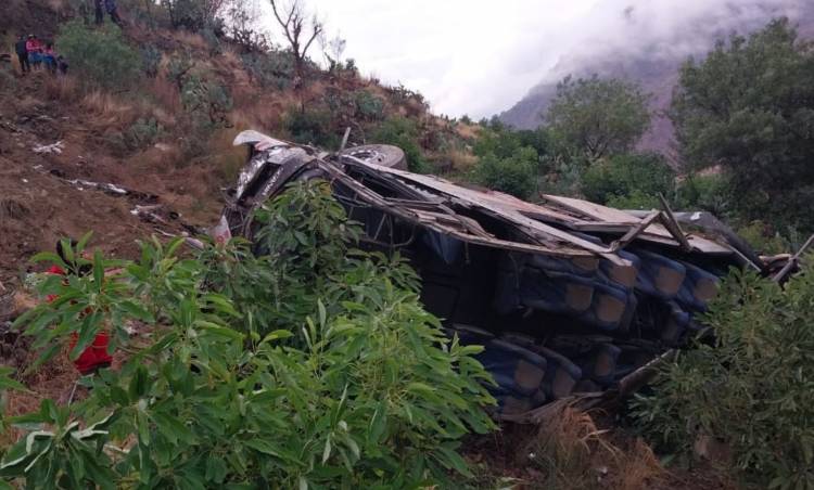 Peru'da otobüs uçuruma yuvarlandı: 24 ölü, 21 yaralı